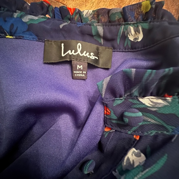 ✨HP✨ Lulus. Porch Swing Navy Blue Floral Print Skater Dress. Size Medium - Picture 7 of 8